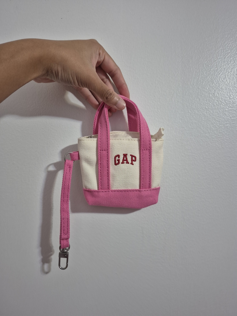Mini GAP Pink Red and Cream Zipper Closure Top Handle Tote Bag Charm Keychain